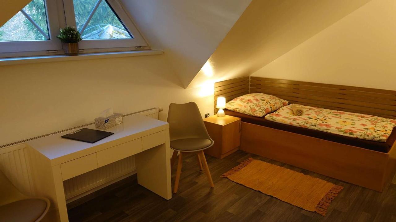 Penzion Tcv Pardubice Exterior photo